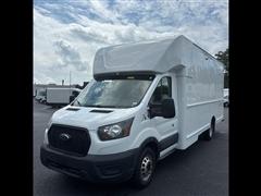 2021 Ford Transit Cutaway 