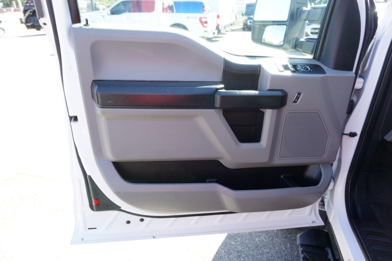 Ford Super Duty F-550 DRW  2021
