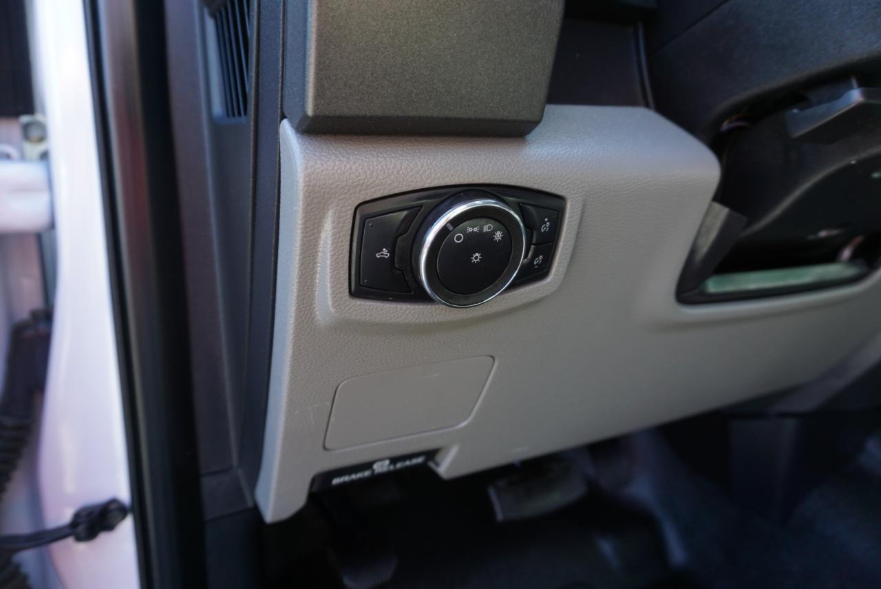 Ford Super Duty F-550 DRW  2021