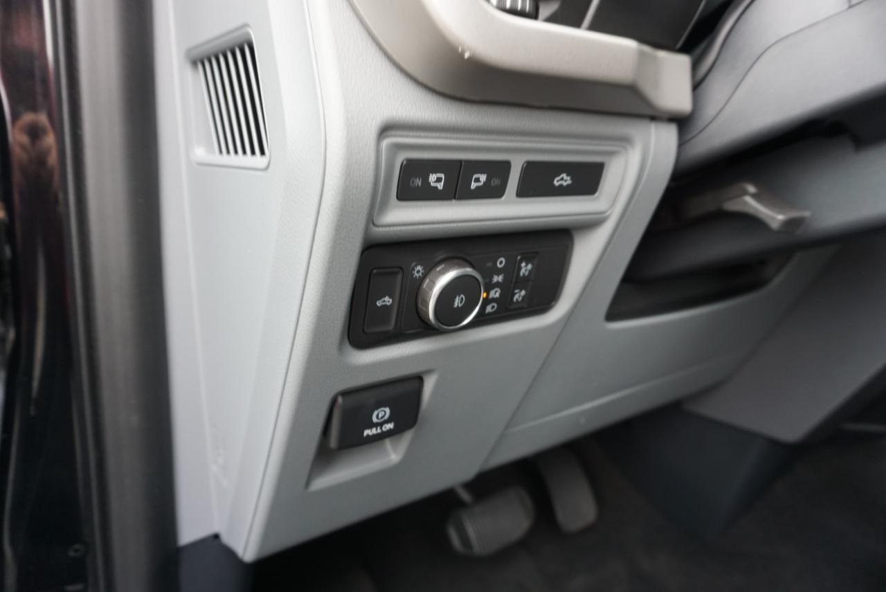 Ford F-150  2021