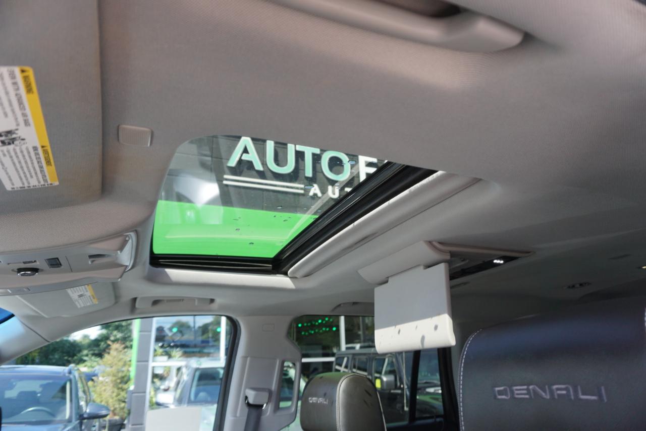GMC Yukon 4WD 4dr Denali 2018