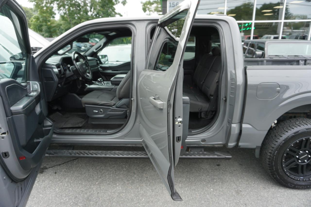 Ford F-150  2021