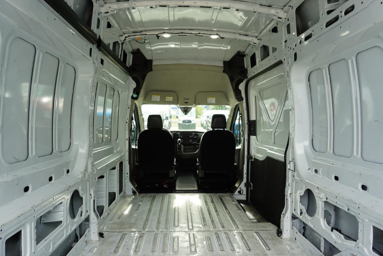 Ford Transit Cargo Van T-250 148" Hi Rf 9070 GVWR RWD 2023