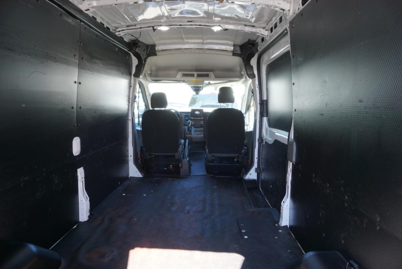 Ford Transit Cargo Van T-250 130" Med Rf 9070 GVWR RWD 2020
