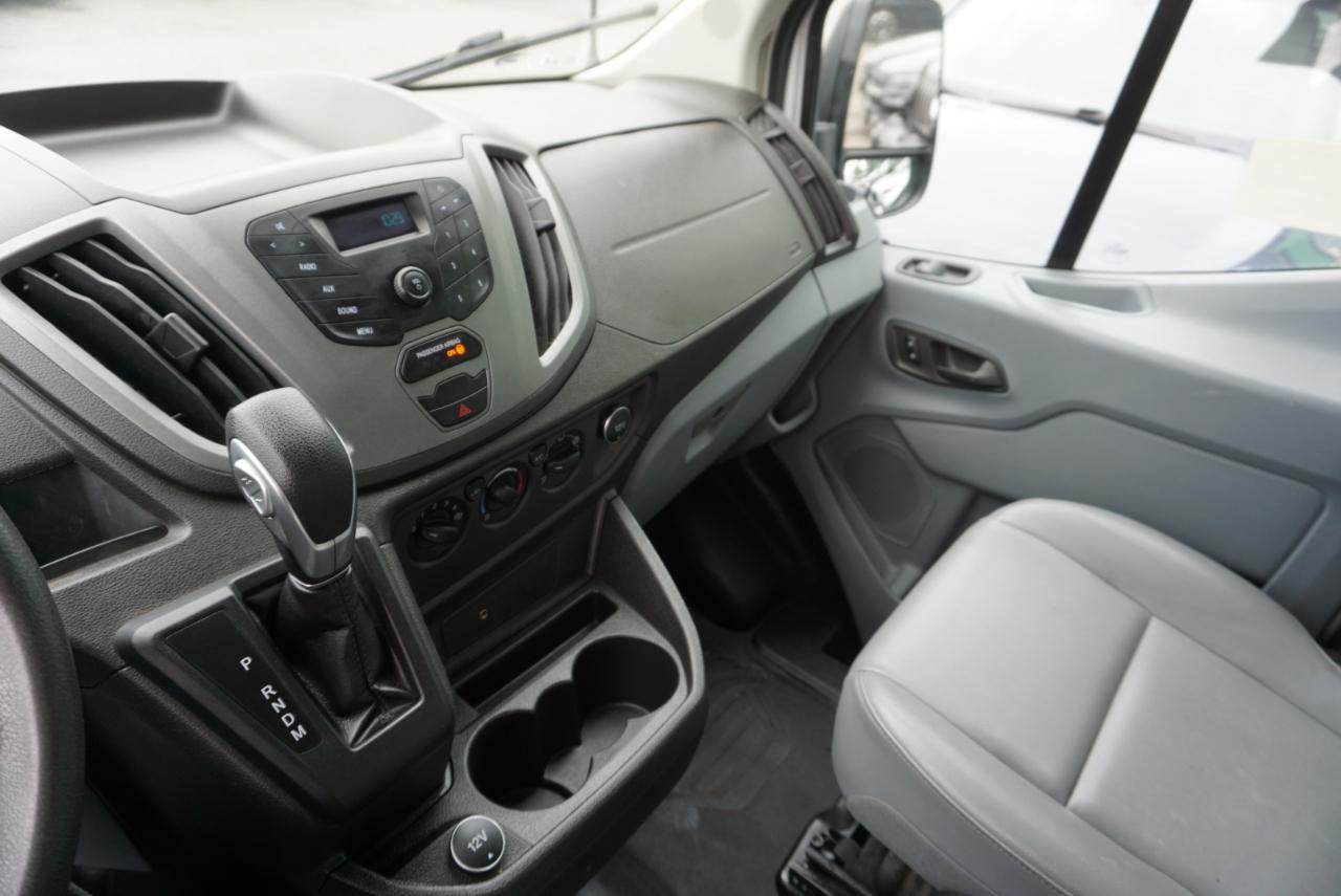 Ford Transit Van T-250 148" Med Rf 9000 GVWR Sliding RH Dr 2019