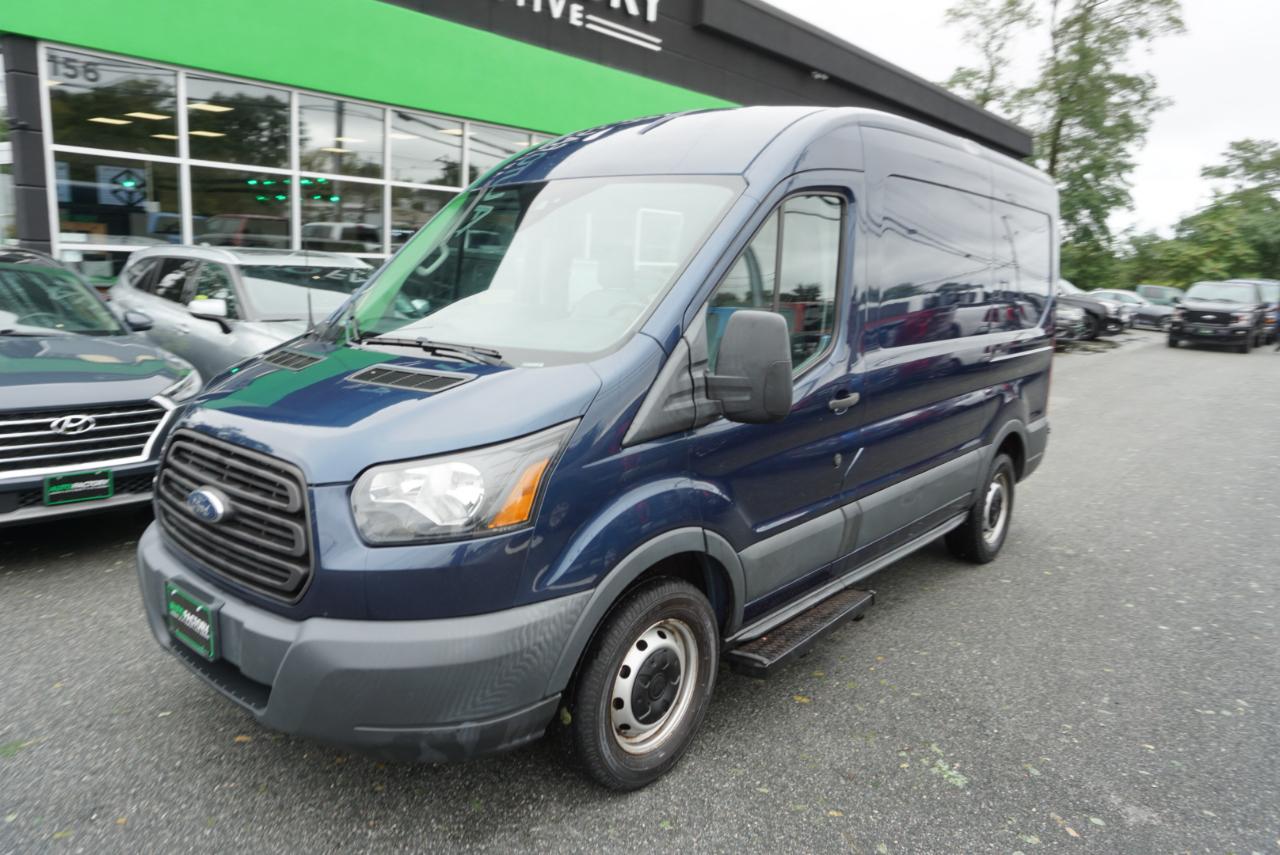 Ford Transit Van T-150 130" Med Rf 8600 GVWR Sliding RH Dr 2018