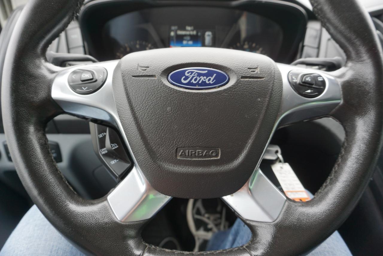 Ford Transit Van T-150 130" Med Rf 8600 GVWR Sliding RH Dr 2018