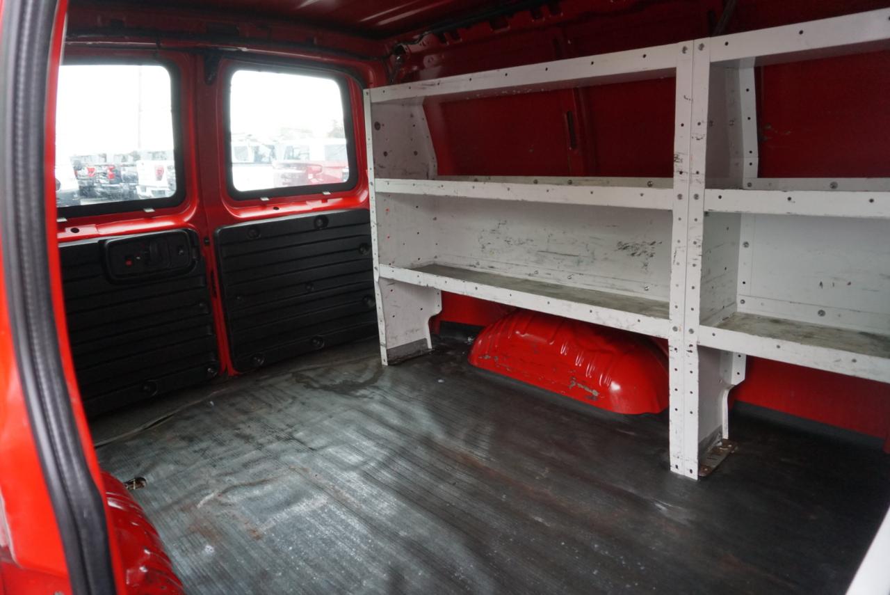 Chevrolet Express Cargo Van RWD 2500 135" 2020