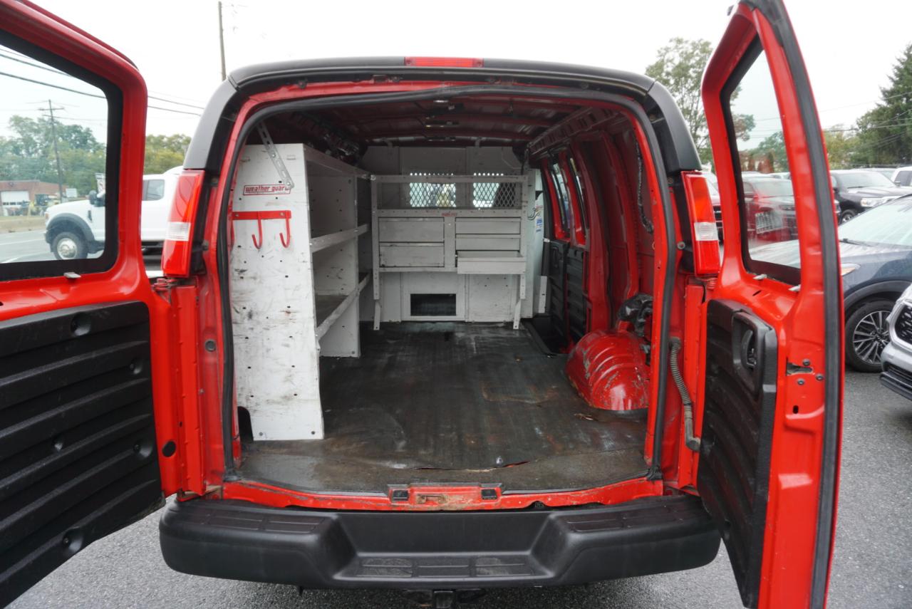 Chevrolet Express Cargo Van RWD 2500 135" 2020