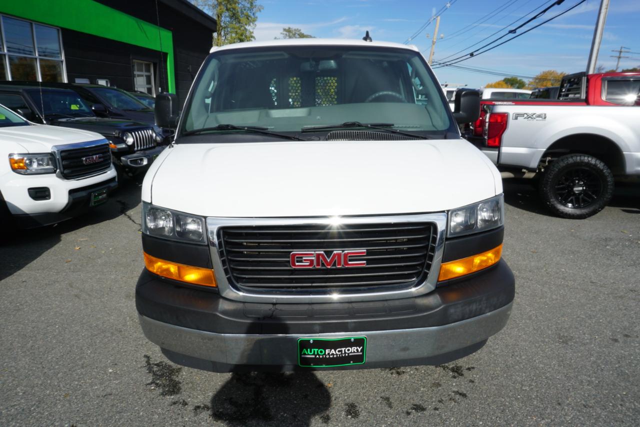 GMC Savana Cargo Van  2021