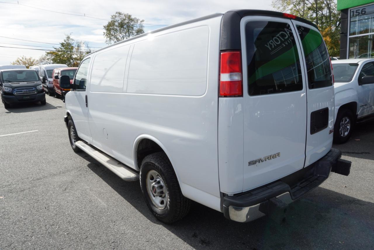 GMC Savana Cargo Van  2021