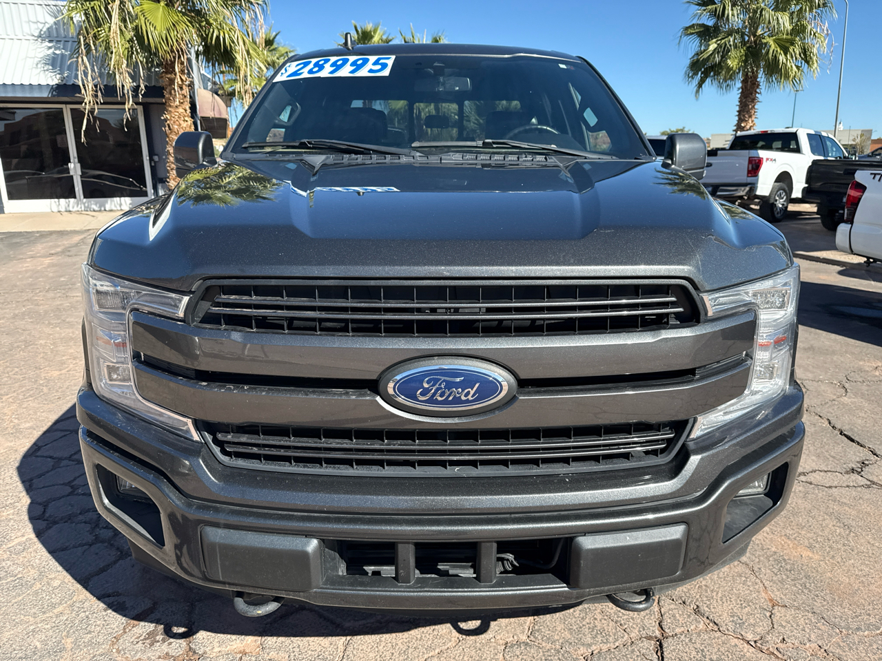 Ford F-150 Lariat 4WD SuperCrew 5.5' Box 2019 Ford F-150 Lariat 4WD SuperCrew 5.5' Box 2019