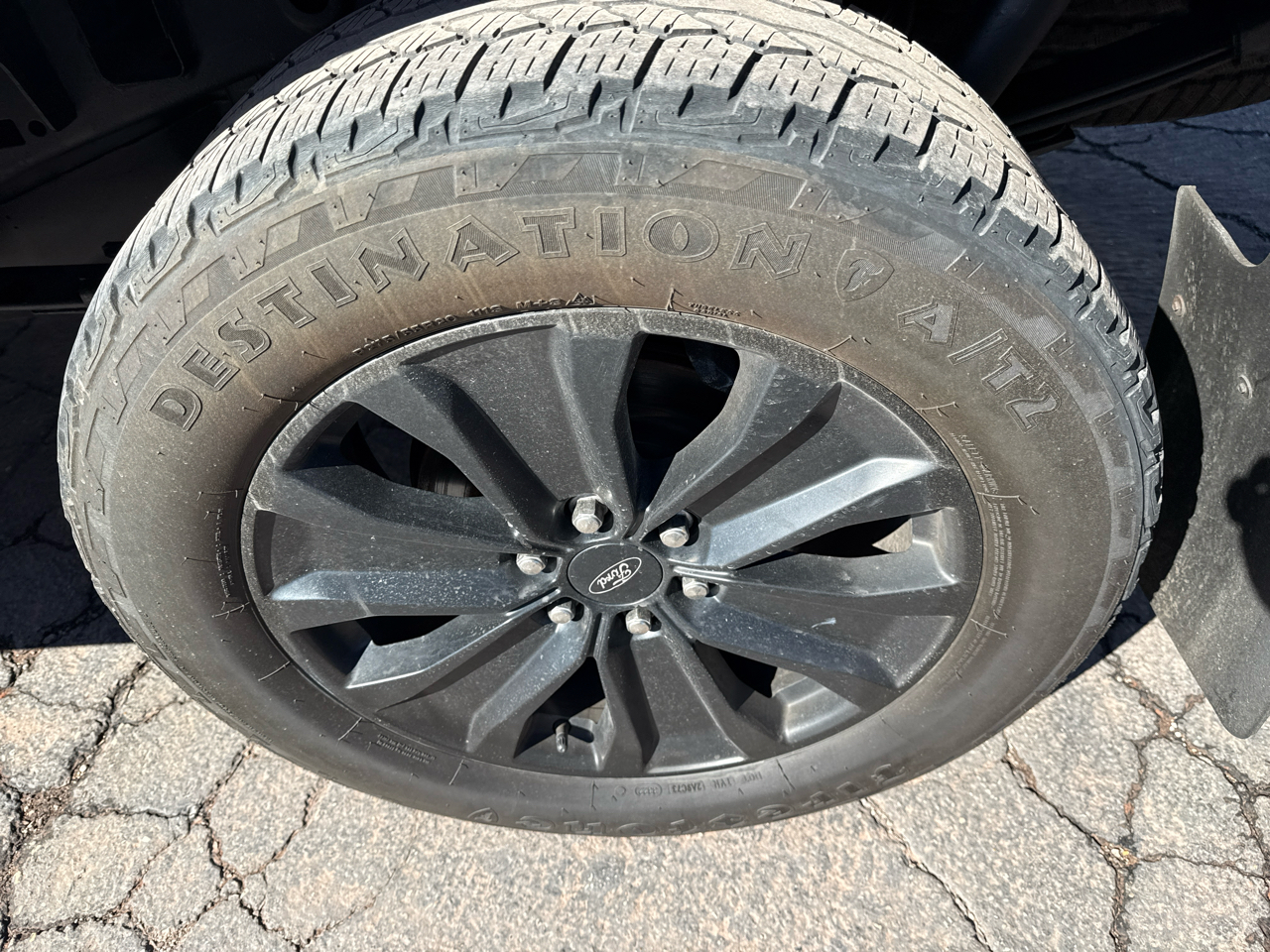 Ford F-150 Lariat 4WD SuperCrew 5.5' Box 2019 Ford F-150 Lariat 4WD SuperCrew 5.5' Box 2019