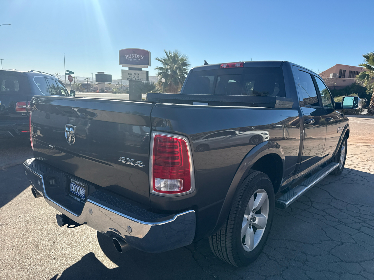 2016 Ram 1500 Laramie photo 2