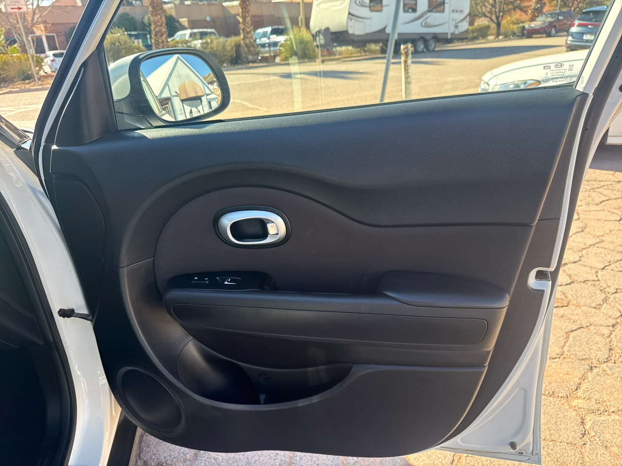 Kia Soul Base 6A 2019