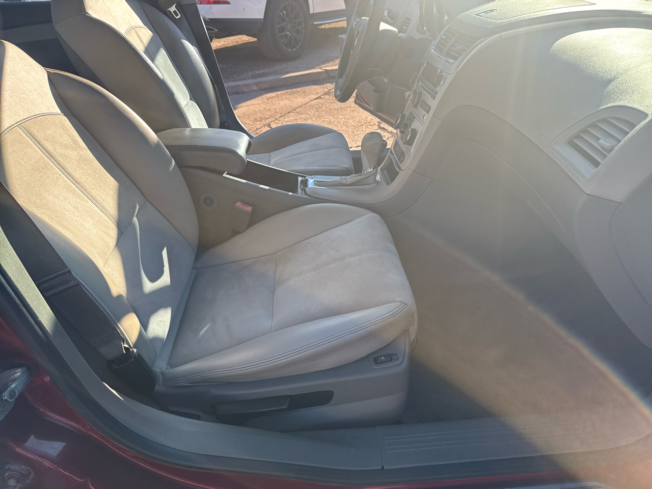 Chevrolet Malibu 2LT 2011