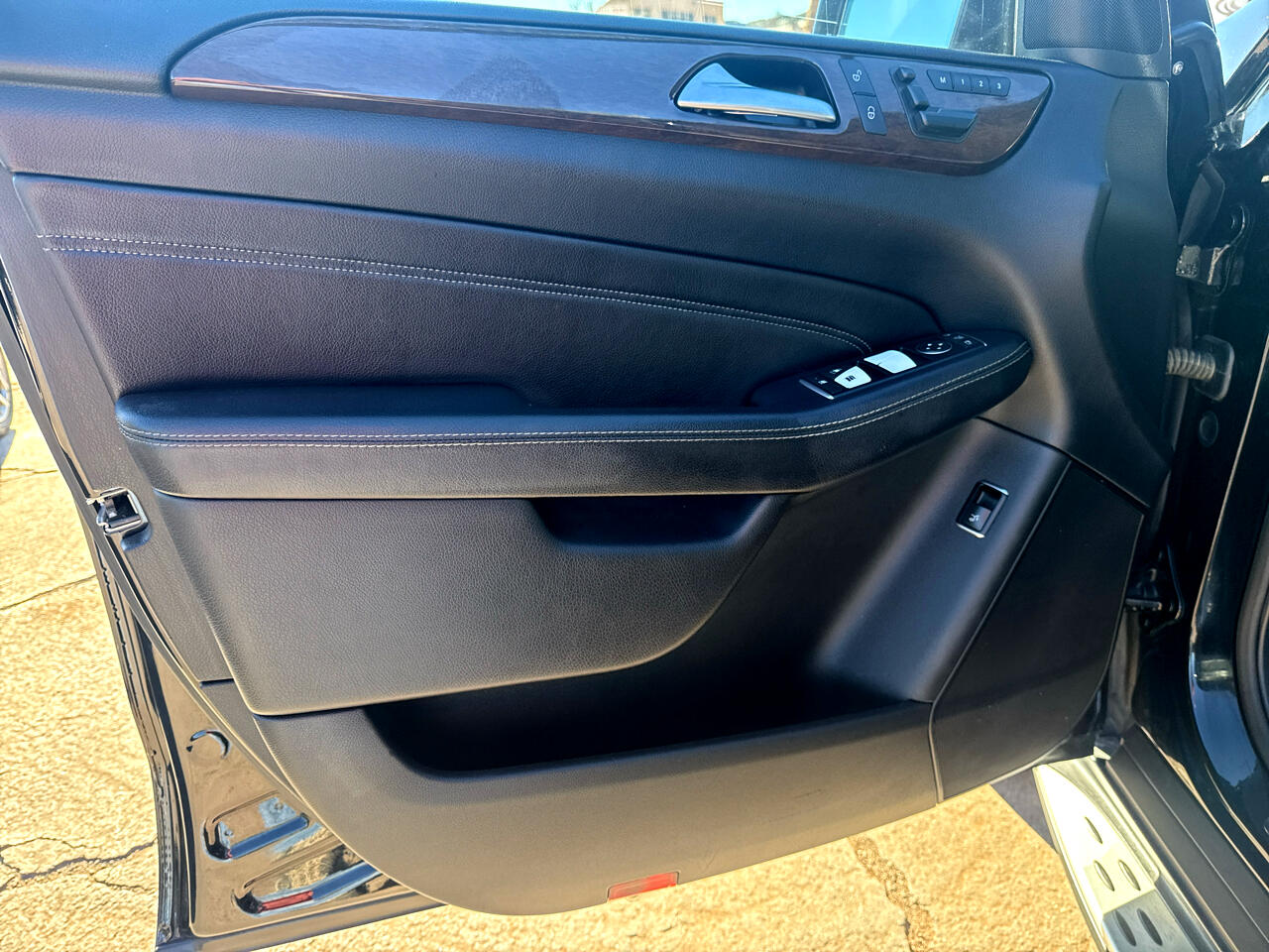 Mercedes-Benz M-Class ML350 4MATIC 2014