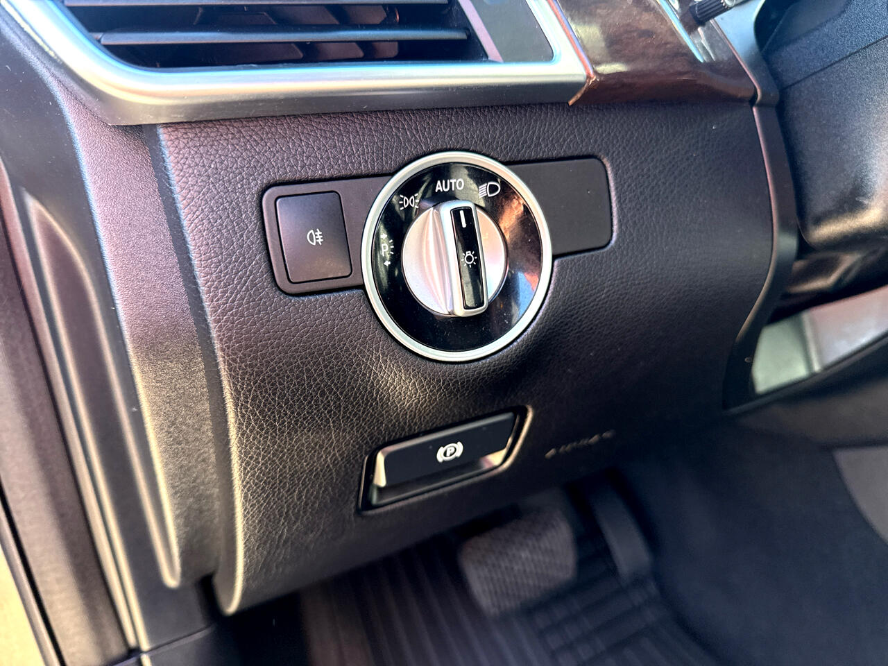 Mercedes-Benz M-Class ML350 4MATIC 2014