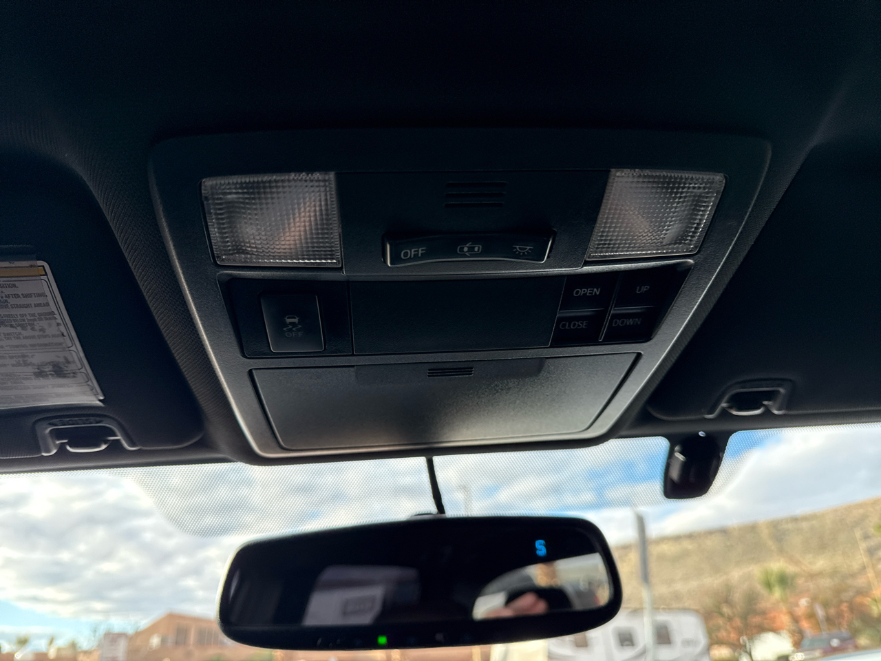 Toyota Tacoma Limited Double Cab V6 6AT 4WD 2016