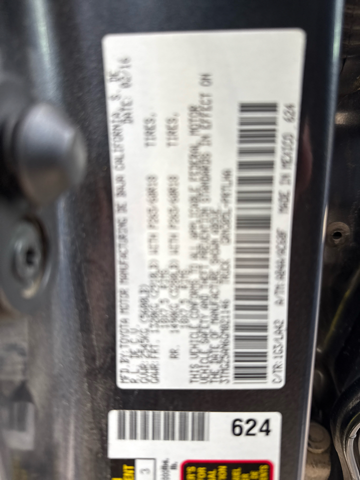 Toyota Tacoma Limited Double Cab V6 6AT 4WD 2016