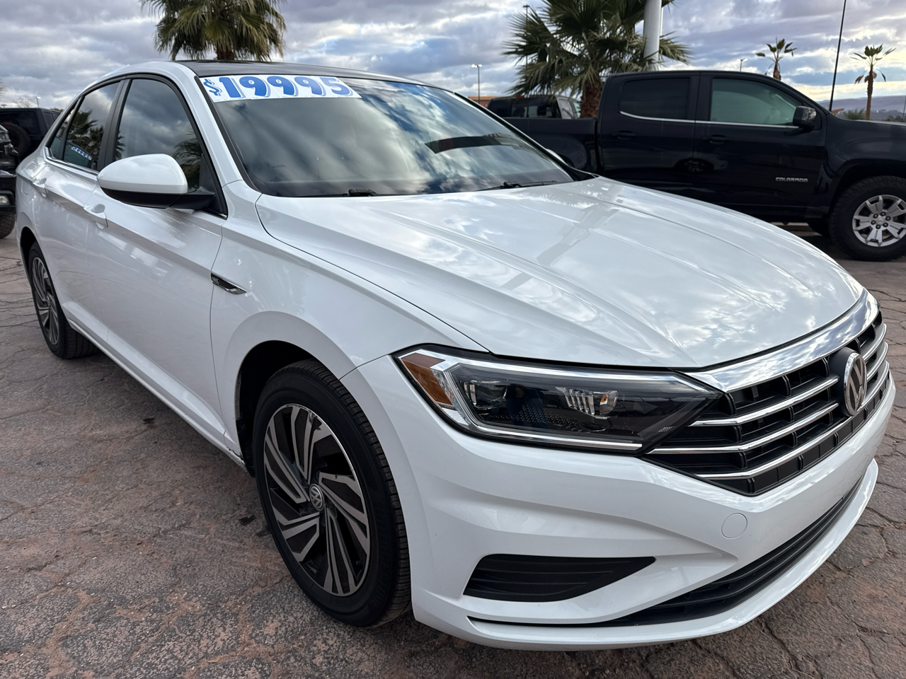 Volkswagen Jetta 1.4T SEL 8A 2020