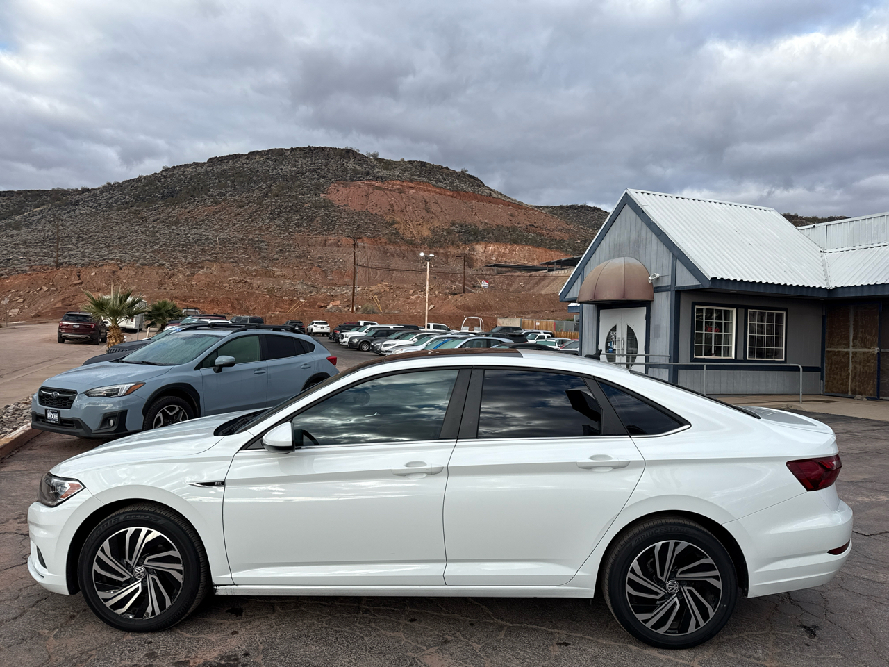 Volkswagen Jetta 1.4T SEL 8A 2020