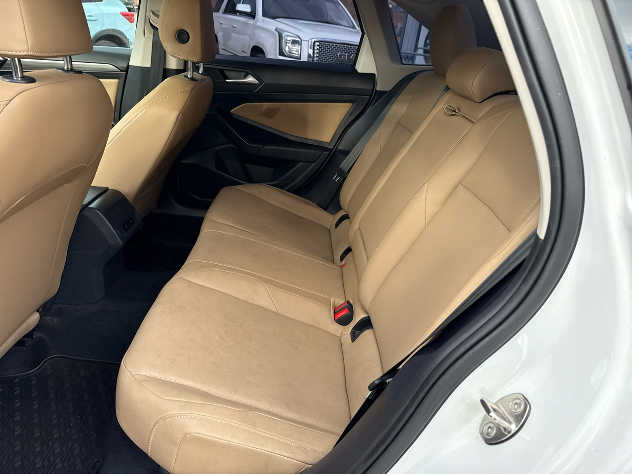 Volkswagen Jetta 1.4T SEL 8A 2020