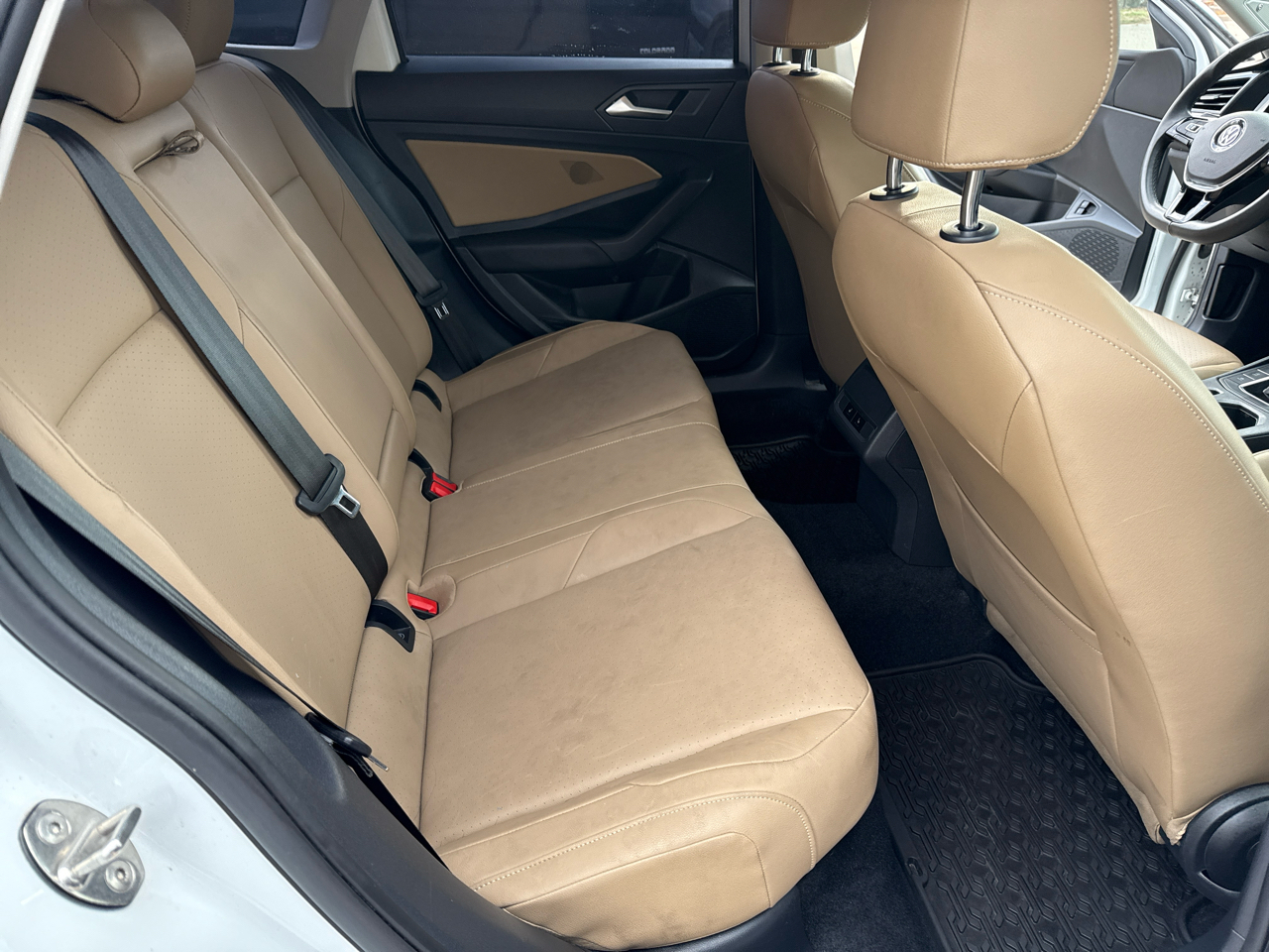 Volkswagen Jetta 1.4T SEL 8A 2020