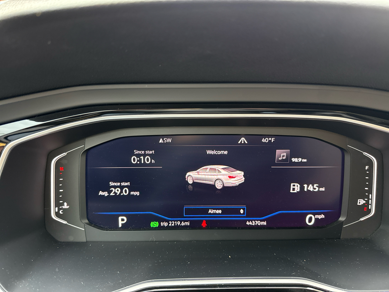 Volkswagen Jetta 1.4T SEL 8A 2020