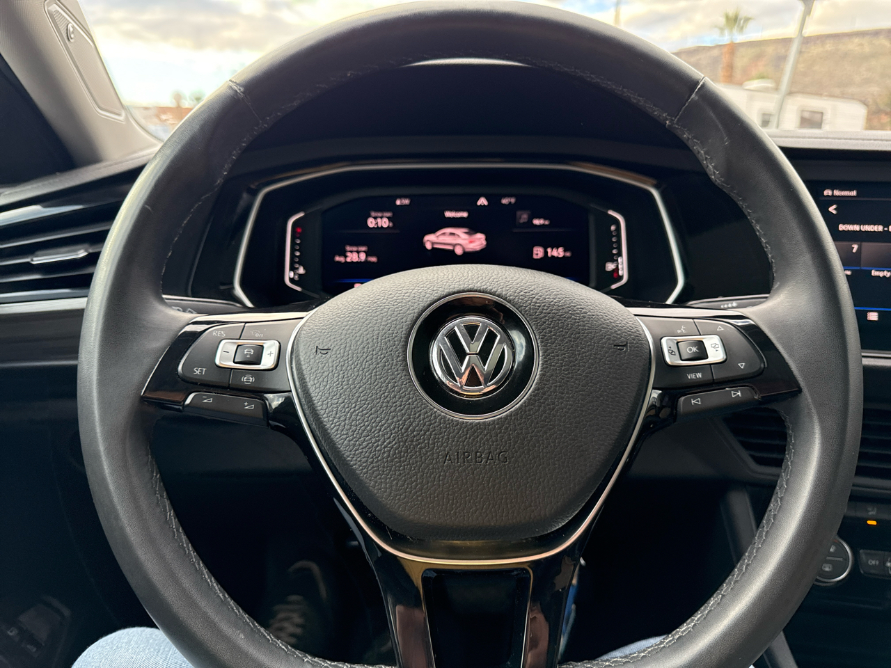 Volkswagen Jetta 1.4T SEL 8A 2020