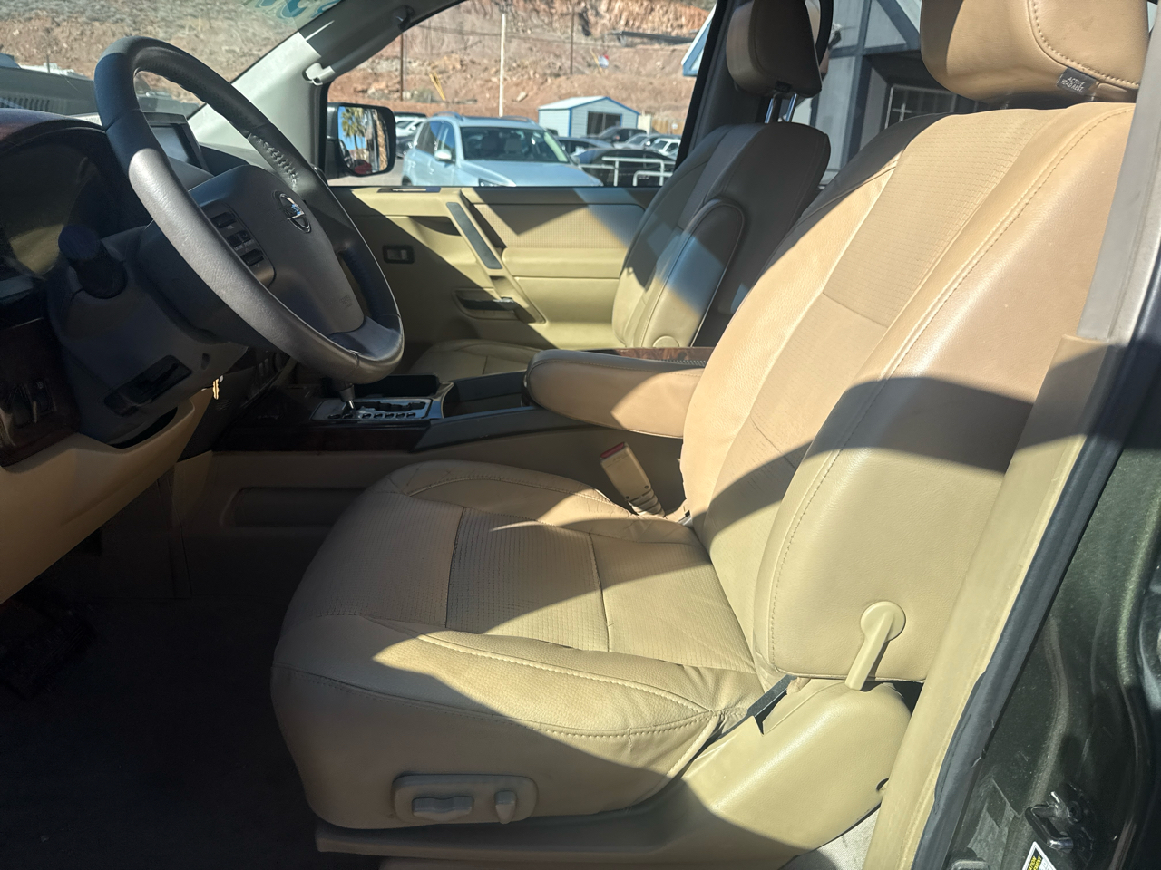 Nissan Armada SE 4WD 2005