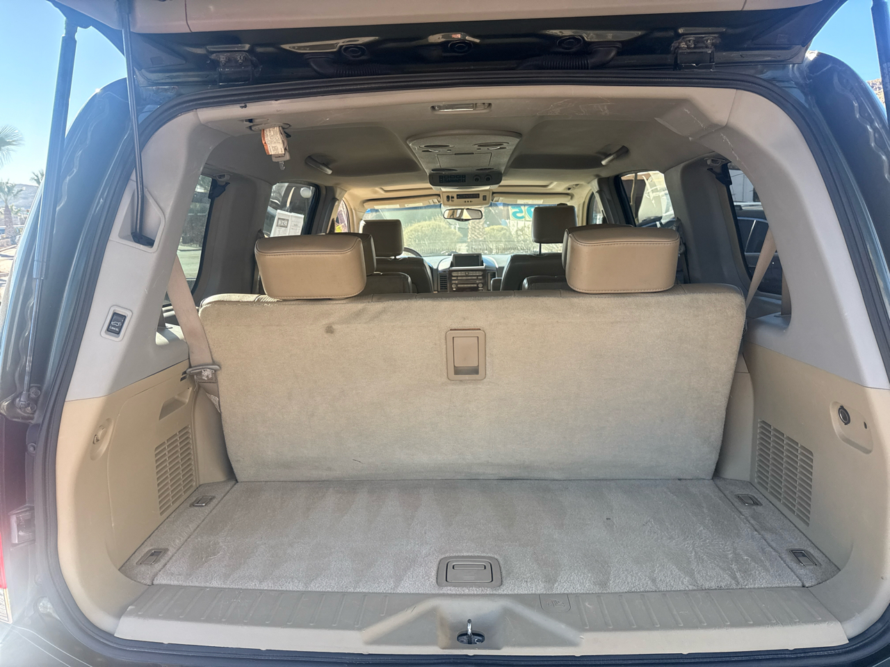 Nissan Armada SE 4WD 2005