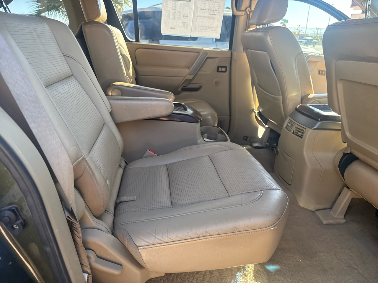 Nissan Armada SE 4WD 2005