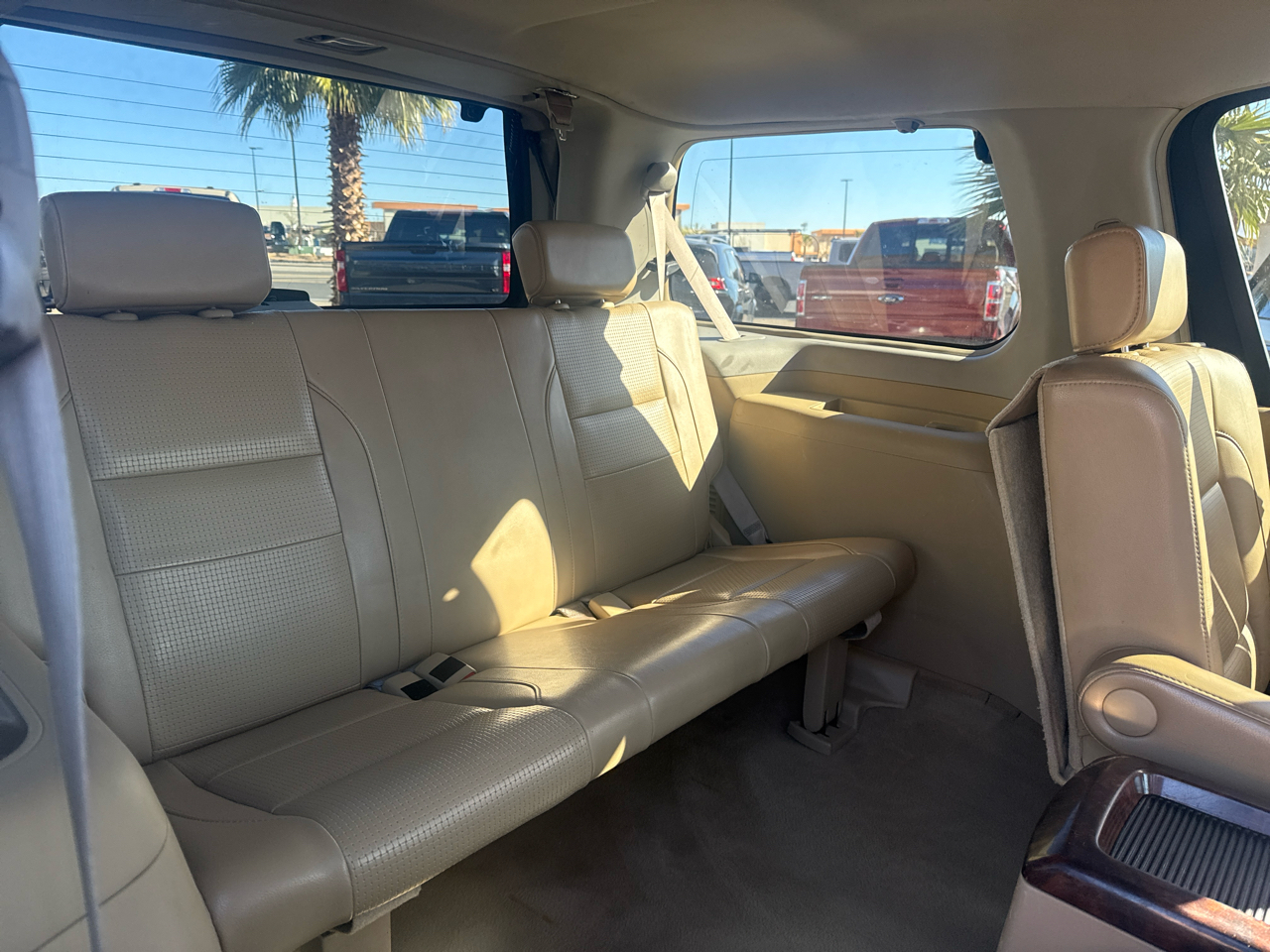 Nissan Armada SE 4WD 2005