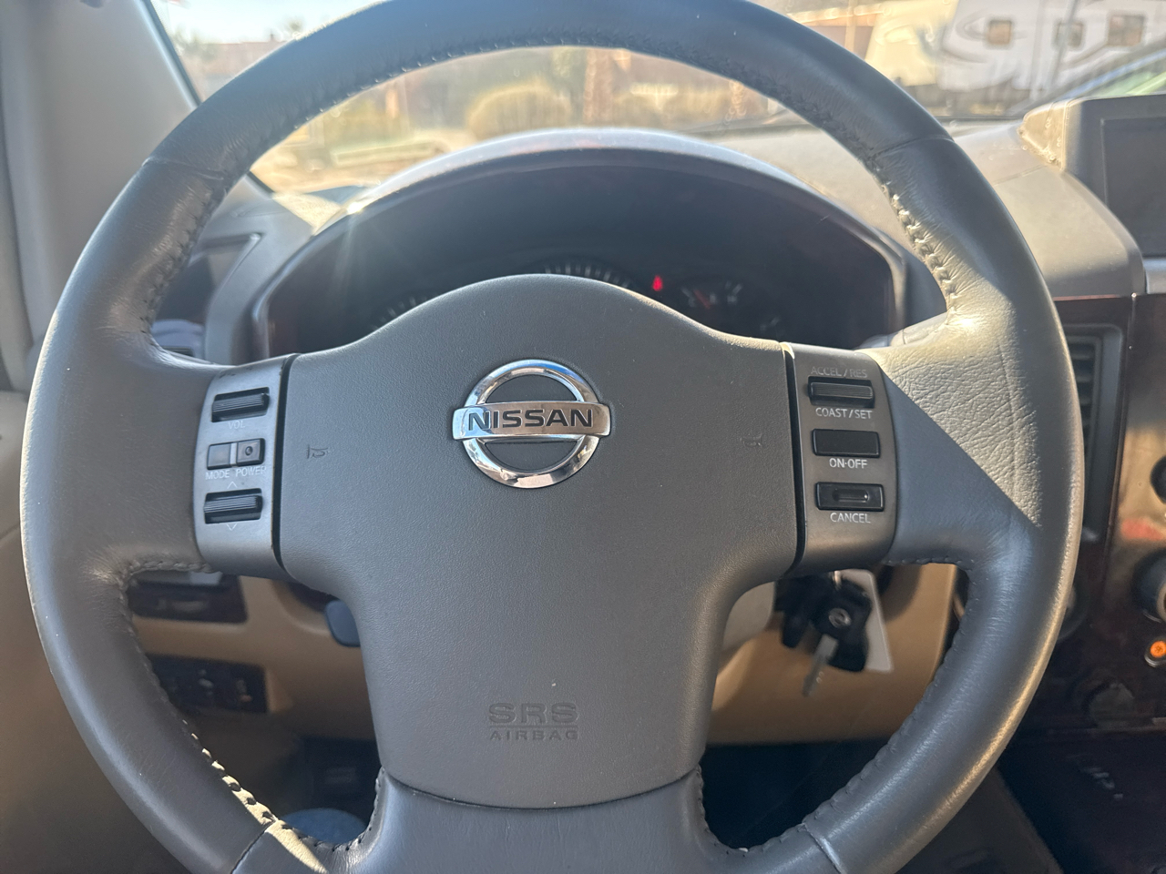 Nissan Armada SE 4WD 2005