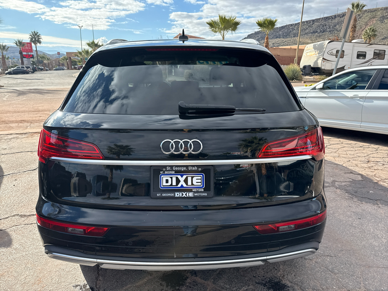 Audi Q5 2.0T Premium quattro 2021