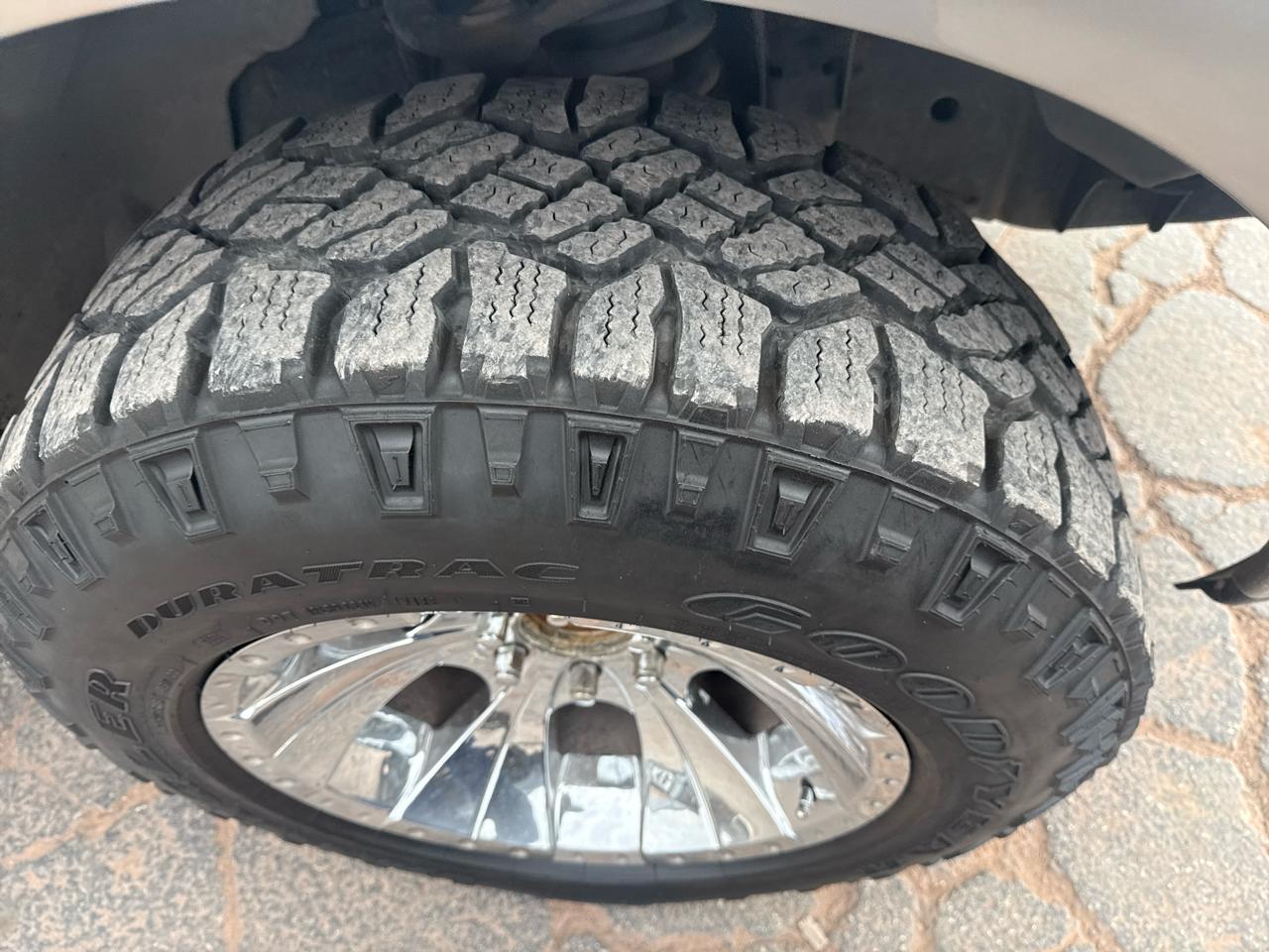 Ford F-150 Lariat SuperCrew 4WD 2004