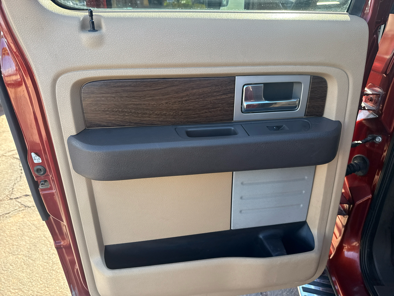 Ford F-150 Lariat SuperCrew 5.5-ft. Bed 4WD 2014