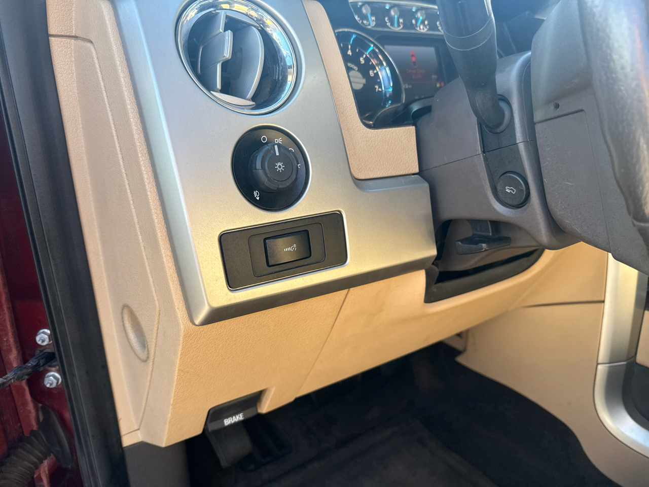 Ford F-150 Lariat SuperCrew 5.5-ft. Bed 4WD 2014