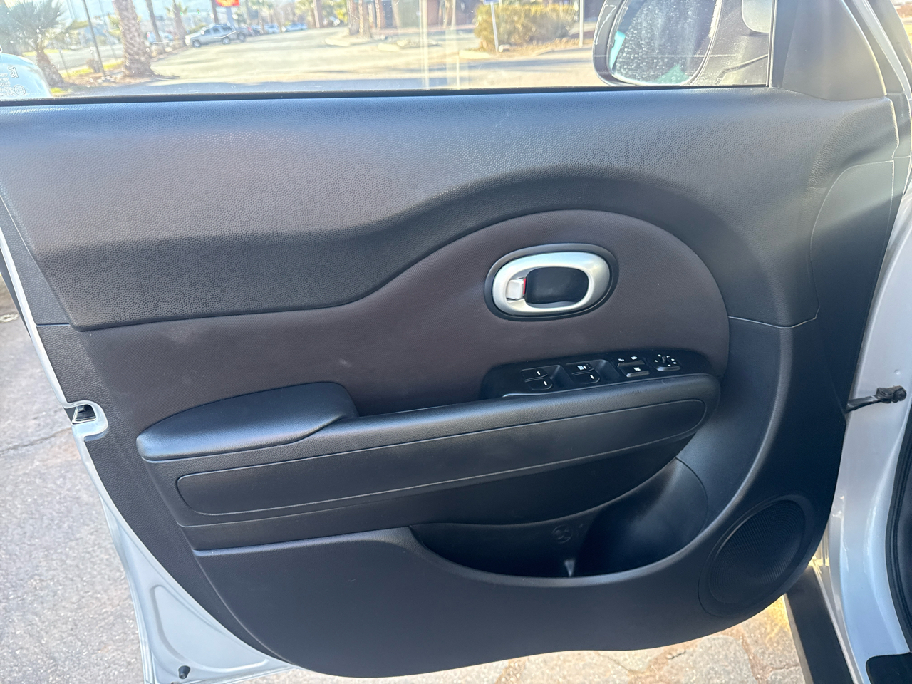 Kia Soul Base 6A 2016
