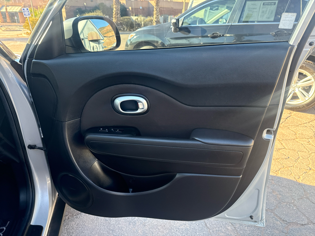 Kia Soul Base 6A 2016