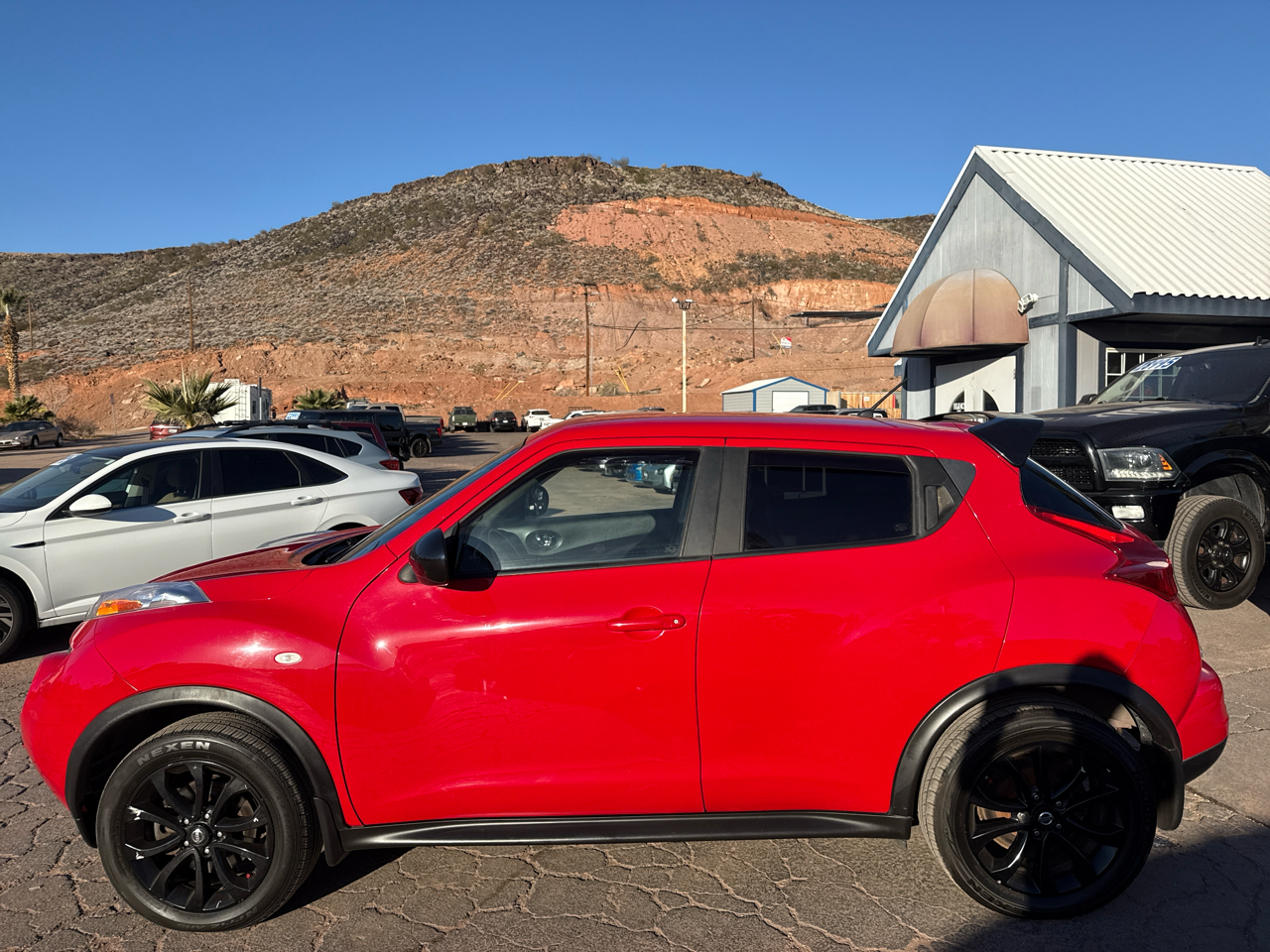 Nissan Juke S AWD 2014