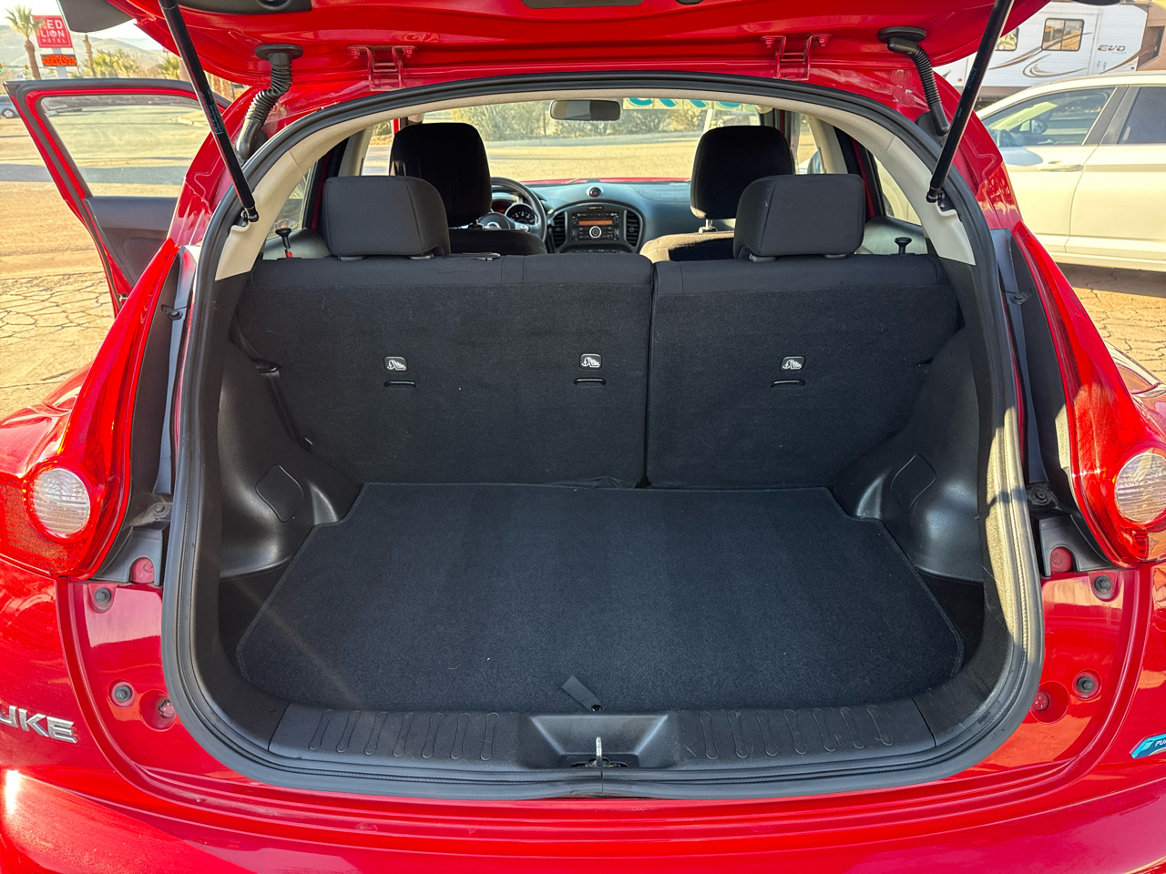 Nissan Juke S AWD 2014