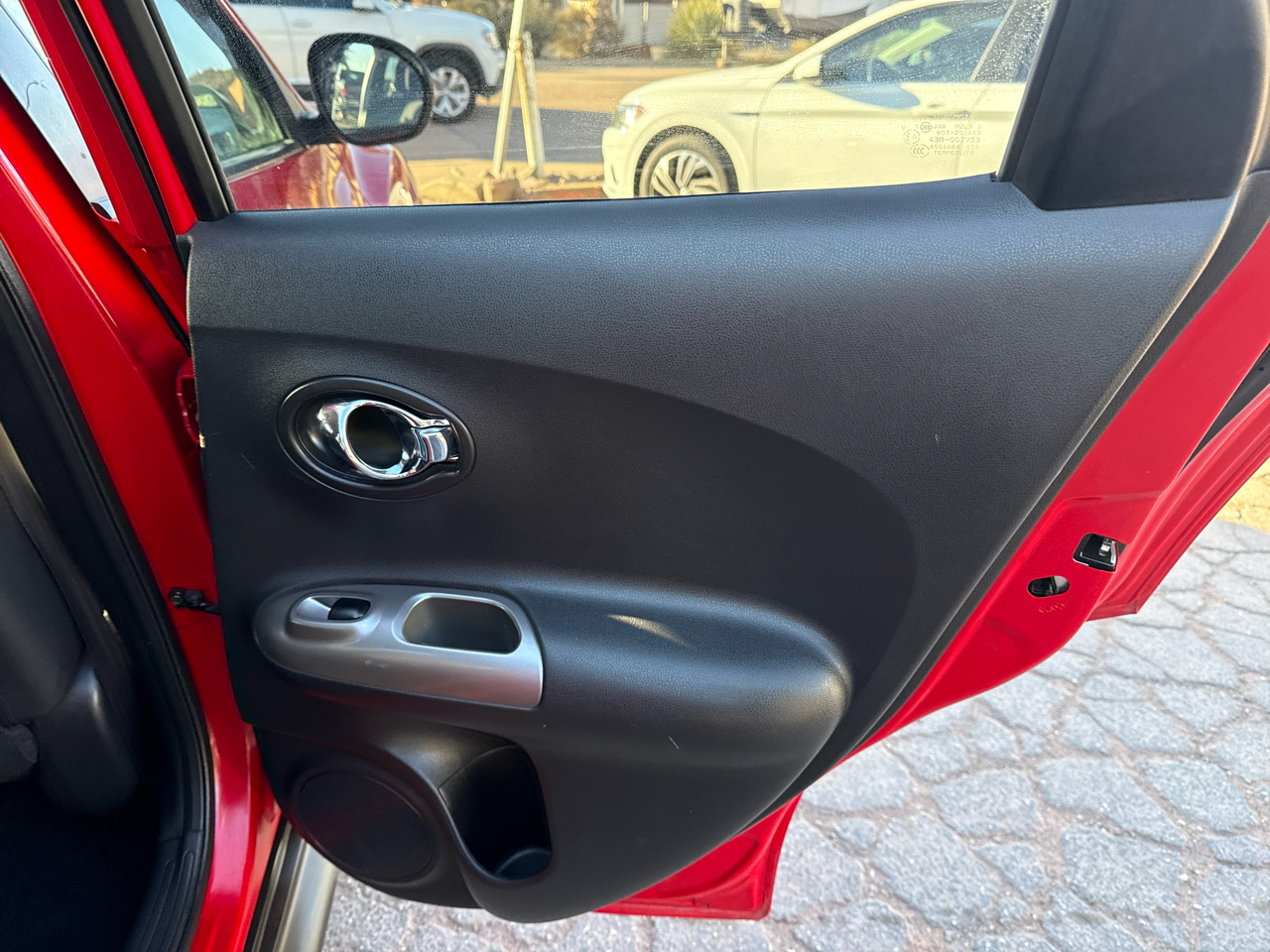 Nissan Juke S AWD 2014