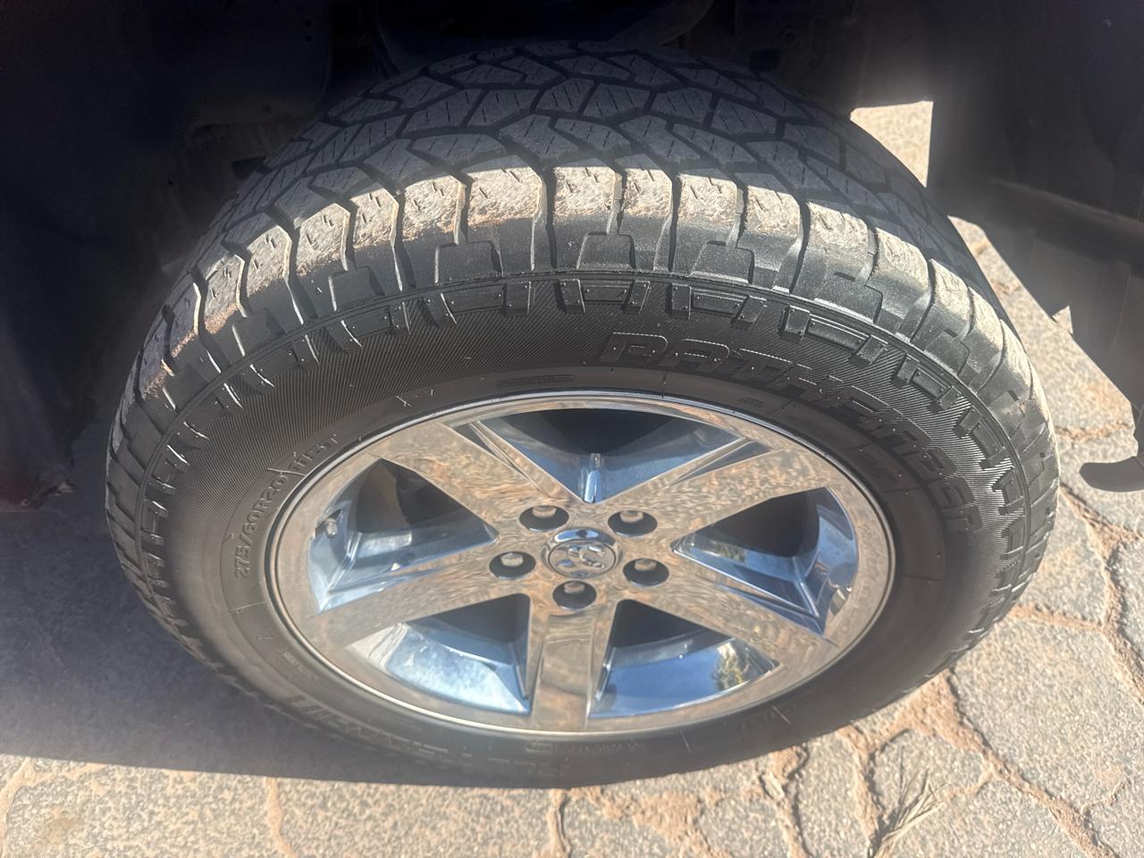 RAM 1500 4WD Crew Cab 140.5" Express 2017