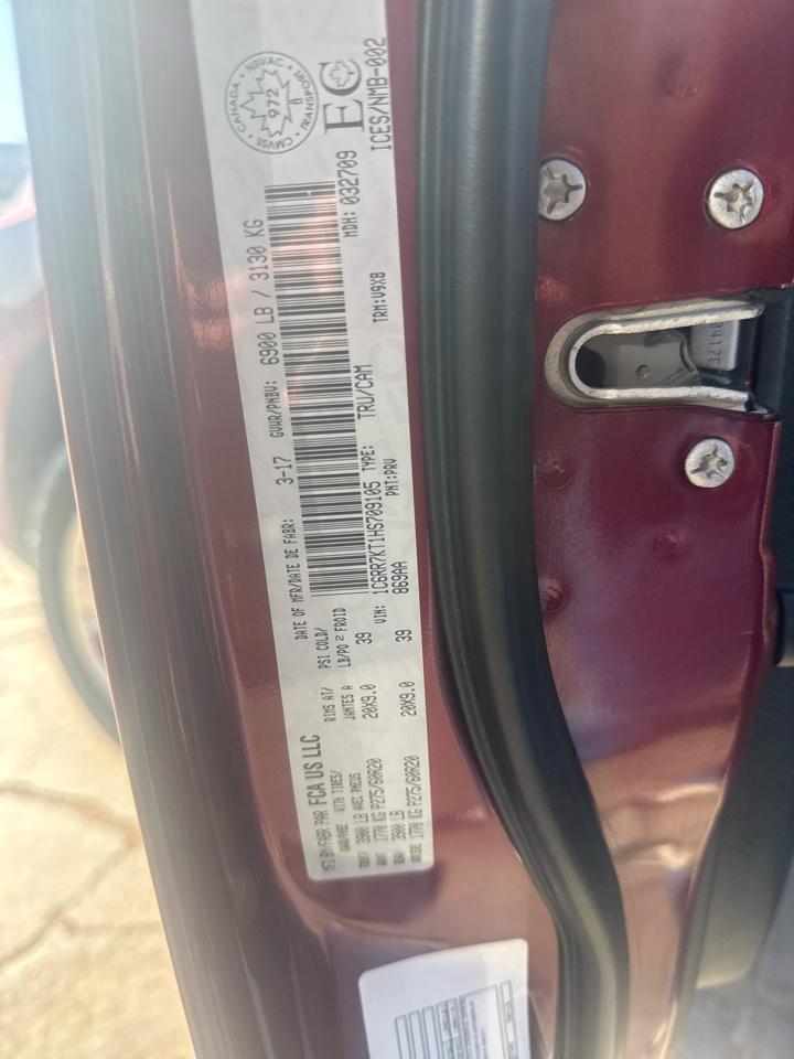 RAM 1500 4WD Crew Cab 140.5" Express 2017