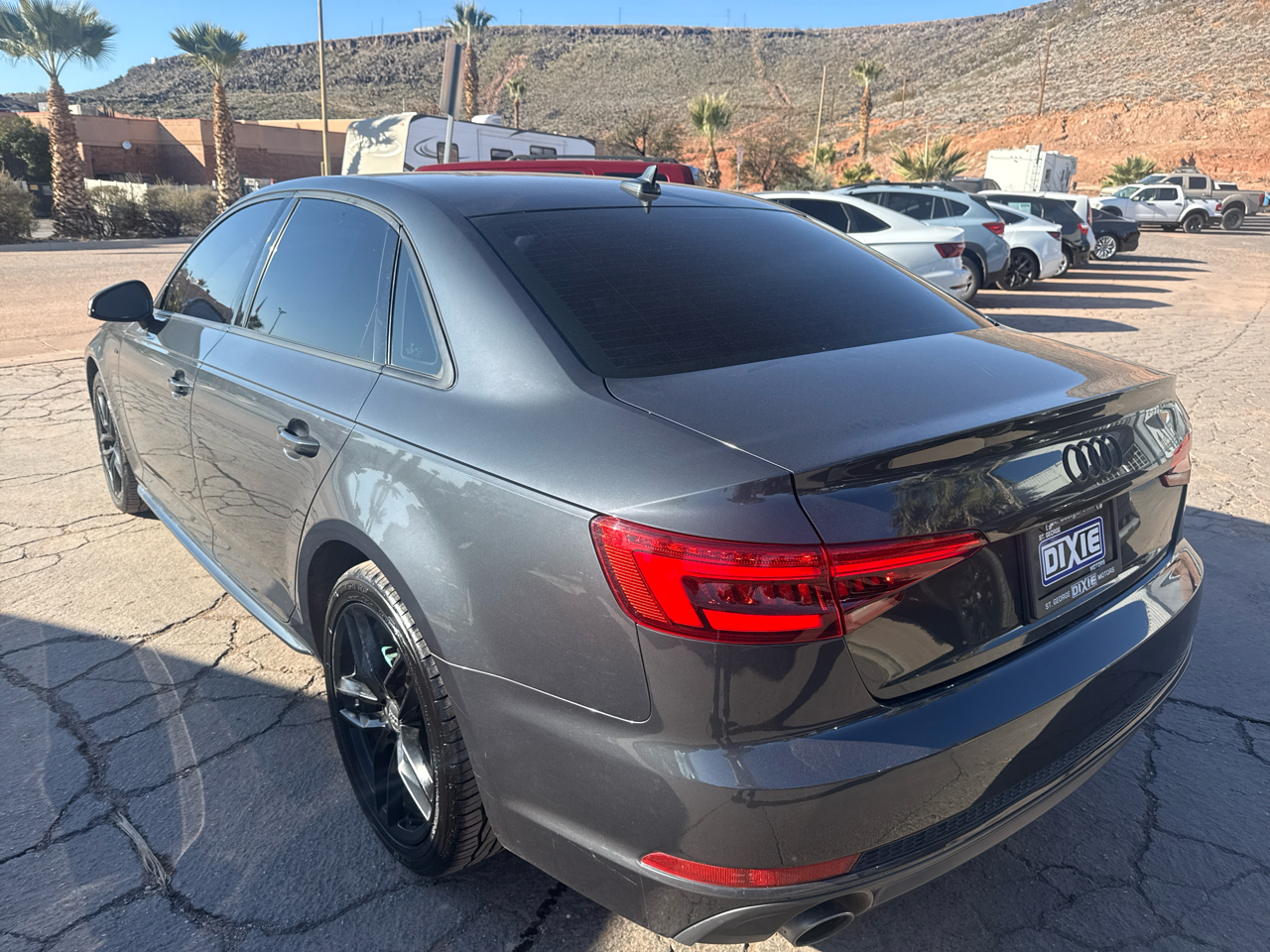 Audi A4 2.0 TFSI ultra Premium S Tronic FWD 2017