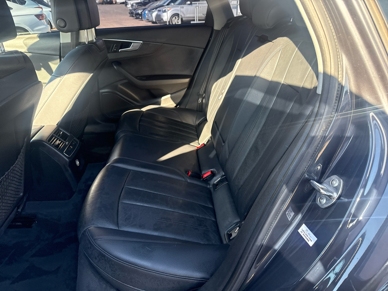 Audi A4 2.0 TFSI ultra Premium S Tronic FWD 2017