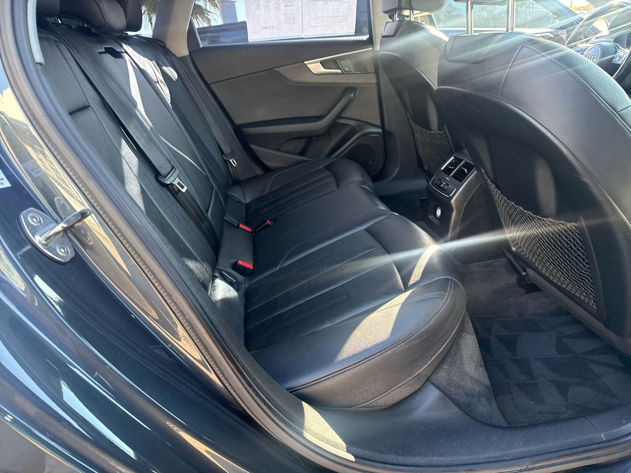 Audi A4 2.0 TFSI ultra Premium S Tronic FWD 2017