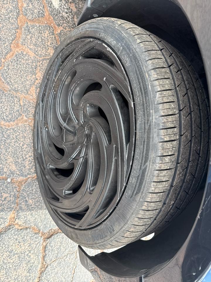 Dodge Nitro SE 2WD 2010